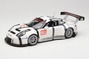Porsche 911 991 GT3 R #911 2015 Minichamps 1:18 155156000 Metall