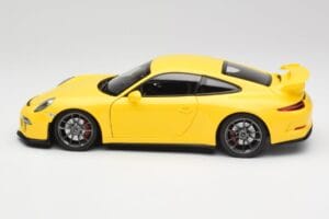 Porsche 911 991 GT3 Racing Kollane & Hõbedased Veljed Minichamps 1:18 110062722 Metall - pilt 4/8