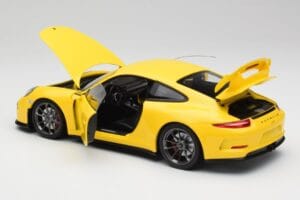 Porsche 911 991 GT3 Racing Kollane & Hõbedased Veljed Minichamps 1:18 110062722 Metall - pilt 5/8