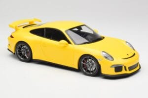 Porsche 911 991 GT3 Racing Kollane & Hõbedased Veljed Minichamps 1:18 110062722 Metall - pilt 6/8