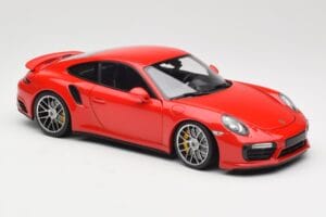 Porsche 911 991 Turbo S Guards Red Minichamps 1:18 110067122 Metall - pilt 6/8