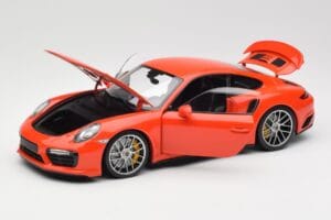 Porsche 911 991 Turbo S Lava Orange Minichamps 1:18 110067120 Metall - pilt 2/8