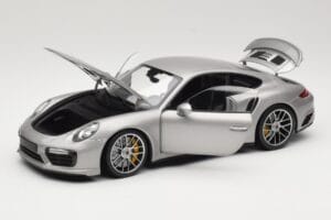 Porsche 911 991 Turbo S Hõbedane Minichamps 1:18 113067126 Metall - pilt 2/8
