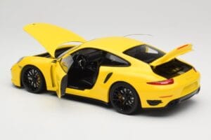 Porsche 911 991 Turbo S Kollane Mustade Velgedega Minichamps 1:18 110062321 Metall - pilt 5/8