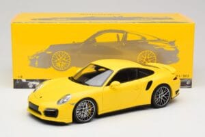 Porsche 911 991 Turbo S Kollane Hõbedate Velgedega Minichamps 1:18 110062322 Metall - pilt 8/8