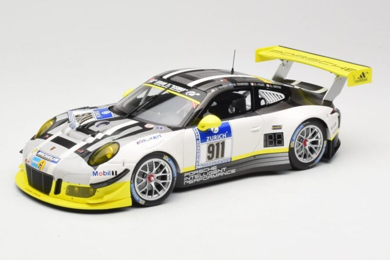 Porsche 911 991.1 GT3 R #911 Manthey Racing N. Tandy / E. Bamber 24h Nurburgring 2016 Minichamps 1:18 155166911 Metall