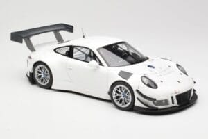 Porsche 911 991.1 GT3 R Valge Hõbedaste Velgedega Minichamps 1:18 153166000 Metall - pilt 4/6