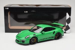 Porsche 911 991.1 GT3 RS Roheline Mustad Veljed Minichamps 1:18 153066228 Metall - pilt 6/6