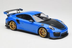 Porsche 911 991.2 GT2 RS Sinine Kuldiste Velgedega Minichamps 1:18 155068302 Metall - pilt 4/6