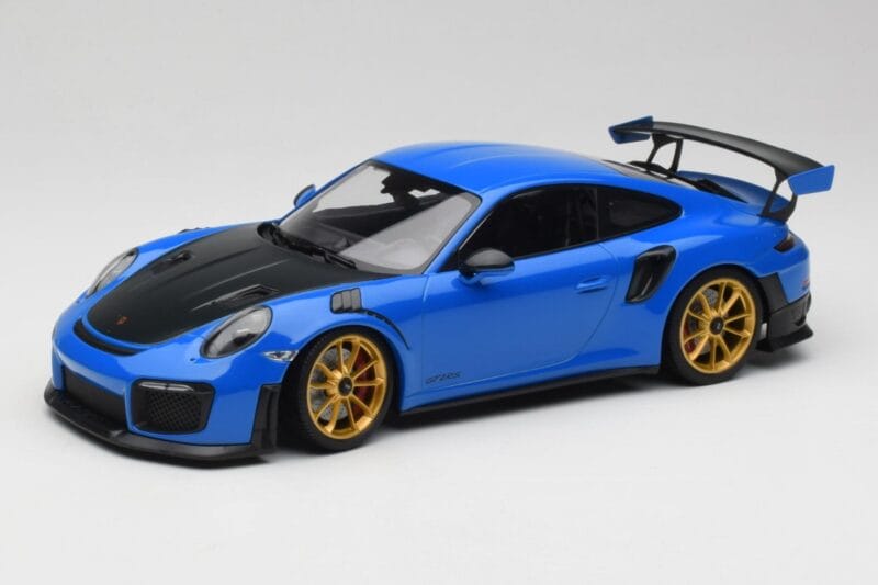 Porsche 911 991.2 GT2 RS Sinine Kuldiste Velgedega Minichamps 1:18 155068302 Metall