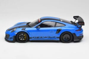 Porsche 911 991.2 GT2 RS MR Racing Sinine Minichamps 1:18 MR-911-GT2RS-1806 Metall - pilt 3/6