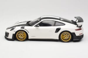 Porsche 911 991.2 GT2 RS Weissach Package Valge Kuldveljed Minichamps 1:18 153068308 Metall - pilt 3/6