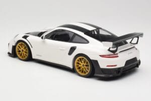 Porsche 911 991.2 GT2 RS Weissach Package Valge Kuldveljed Minichamps 1:18 153068308 Metall - pilt 5/6
