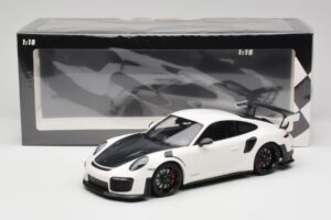 Porsche 911 991.2 GT2 RS Valge Minichamps 1:18 155068301 Metall - pilt 6/6