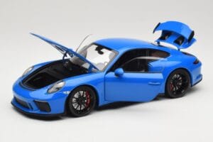 Porsche 911 991.2 GT3 Sinine Minichamps 1:18 110067024 Metall - pilt 2/8