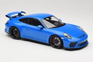 Porsche 911 991.2 GT3 Sinine Minichamps 1:18 110067024 Metall - pilt 6/8