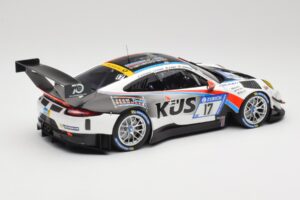 Porsche 911 991.2 GT3 R #17 Kues Team 75 Bernhard M. Christensen / K. Cairoli 24 Hours of Nurburgring 2018 Minichamps 1:18 15 - pilt 2/6