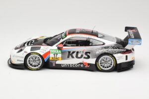 Porsche 911 991.2 GT3 R Kus Team 75 Bernhard #17 M. Ammermüller / M. Jaminet ADAC GT Masters 2017 Minichamps 1:18 155176917 M - pilt 3/6