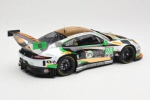 Porsche 911 991.2 GT3 R #28 Alegra Motorsports D. de Quesada / M. Morad Class Winners 24 Hours of Daytona 2017 Minichamps 1:1 - pilt 2/6