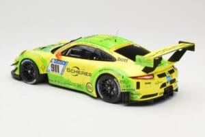 Porsche 911 991.2 GT3 R #911 Manthey Racing R. Dumas / F. Makowiecki 24 Hours of Nurburgring 2017 Minichamps 1:18 155176911 M - pilt 5/6
