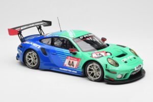 Porsche 911 GT3 R 991.2 Team Falken Motorsport #44 P. Dumbreck / M. Ragginger / S. Müller / K. Bachler ADAC 24 Hours Nürburgr - pilt 6/6