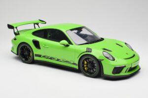 Porsche 911 991.2 GT3 RS Roheline GT Spirit 1:12 GT917 Vaik - pilt 4/6