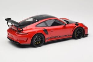 Porsche 911 991.2 GT3 RS Weissach Package Guards Red Mustad Veljed Minichamps 1:18 153068223 Metall - pilt 2/6