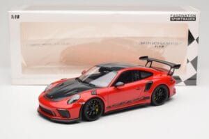 Porsche 911 991.2 GT3 RS Weissach Package Guards Red Mustad Veljed Minichamps 1:18 153068223 Metall - pilt 6/6