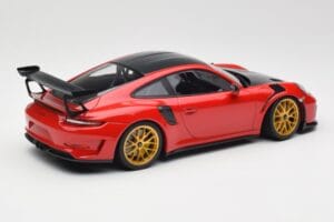 Porsche 911 991.2 GT3 RS Weissach Package Guards Red Kuldsed Magneesium Veljed Minichamps 1:18 153068236 Metall - pilt 2/6
