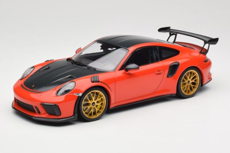 Porsche 911 991.2 GT3 RS Weissach Package Lava Orange Kuldsed Magneesium Veljed Minichamps 1:18 153068227 Metall