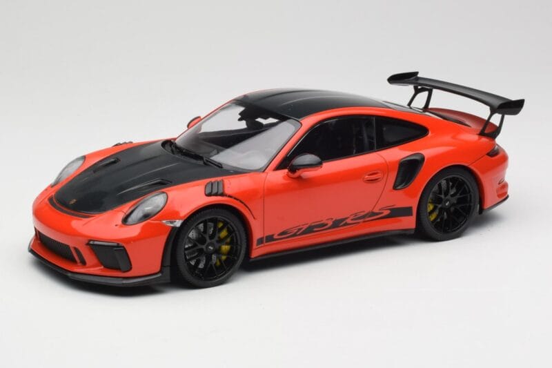 Porsche 911 991.2 GT3 RS Weissach Package Lava Orange Wording Mustad Magneesium Veljed Minichamps 1:18 153068226 Metall