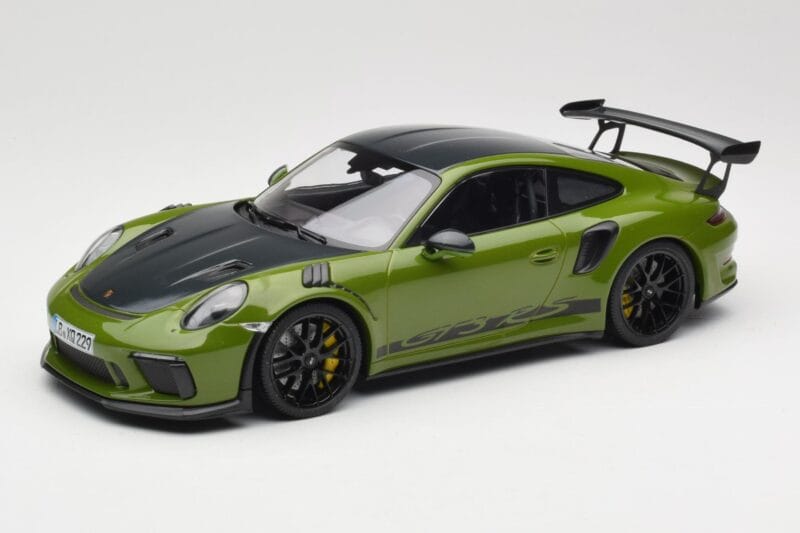 Porsche 911 991.2 GT3 RS Weissach Package Lizard Green Wording & Mustad Magneesiumveljed Minichamps 1:18 155068232 Metall