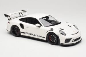 Porsche 911 991.2 GT3 RS Valge Mustade Velgedega Minichamps 1:18 155068224 Metall - pilt 4/6