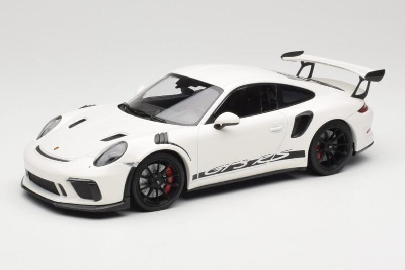 Porsche 911 991.2 GT3 RS Valge Mustade Velgedega Minichamps 1:18 155068224 Metall