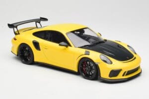 Porsche 911 991.2 GT3 RS Kollane Mustade Velgedega Minichamps 1:18 155068231 Metall - pilt 4/6