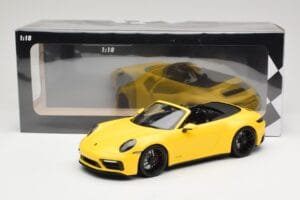 Porsche 911 992 Carrera 4 GTS Kabriolett Kollane Minichamps 1:18 155063030 Metall - pilt 6/6