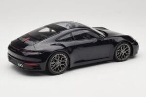Porsche 911 992 Carrera 4S Blue Metallic Minichamps 1:18 155067321 Metall - pilt 2/6