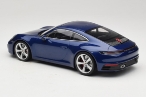 Porsche 911 992 Carrera 4S Blue Metallic Minichamps 1:18 153067327 Metall - pilt 5/6