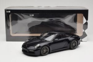 Porsche 911 992 Carrera 4S Blue Metallic Minichamps 1:18 155067321 Metall - pilt 6/6