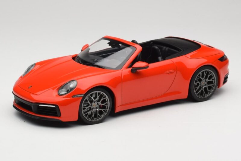 Porsche 911 992 Carrera 4S Kabriolett Oranž Minichamps 1:18 155067334 Metall