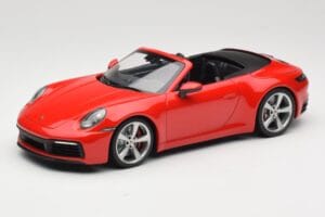 Porsche 911 992 Carrera 4S Kabriolett Punane Minichamps 1:18 155067331 Metall