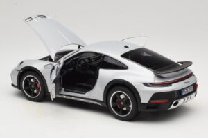 Porsche 911 992 Dakar Ice Grey Metallic Norev 1:18 187242 Metall - pilt 5/8