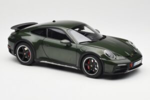 Porsche 911 992 Dakar Oak Roheline Metallik Norev 1:18 187241 Metall - pilt 7/9
