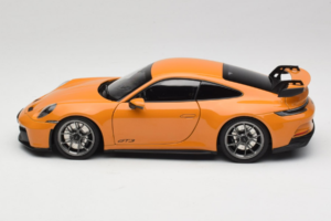 Porsche 911 992 GT3 Bahama Yellow Norev 1:18 187387 Metall - pilt 4/8