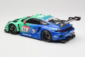 Porsche 911 992 GT3 R Falken #44 D. Eriksson / T. Heinemann 24 Hours of Nurburgring 2023 Minichamps 1:18 113236344 Metall - pilt 7/8