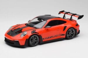 Porsche 911 992 GT3 RS Guards Oranž & Hõbe Veljed Minichamps 1:18 911992002 Metall