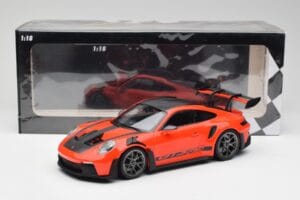 Porsche 911 992 GT3 RS Guards Oranž & Hõbe Veljed Minichamps 1:18 911992002 Metall - pilt 6/6