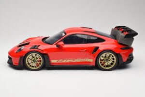 Porsche 911 992 GT3 RS Guards Red GT Spirit 1:12 GT939 Vaik - pilt 3/6
