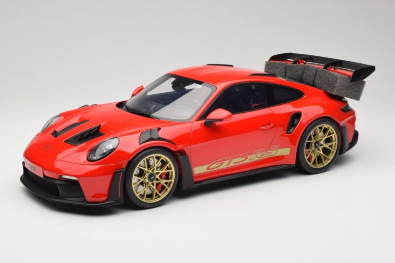 Porsche 911 992 GT3 RS Guards Red GT Spirit 1:12 GT939 Vaik