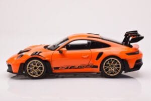 Porsche 911 992 GT3 RS Gulf Oranž Norev 1:18 187360 Metall - pilt 4/8